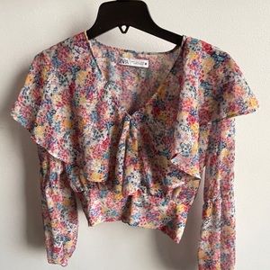 Zara cropped long sleeve shirt size m